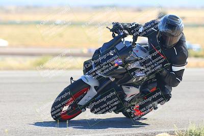 media/Oct-15-2023-TrackXperience (Sun) [[85198ff50b]]/Group 2/session 4 turn 3/